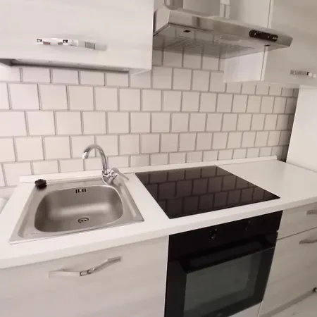 As House Apartment *